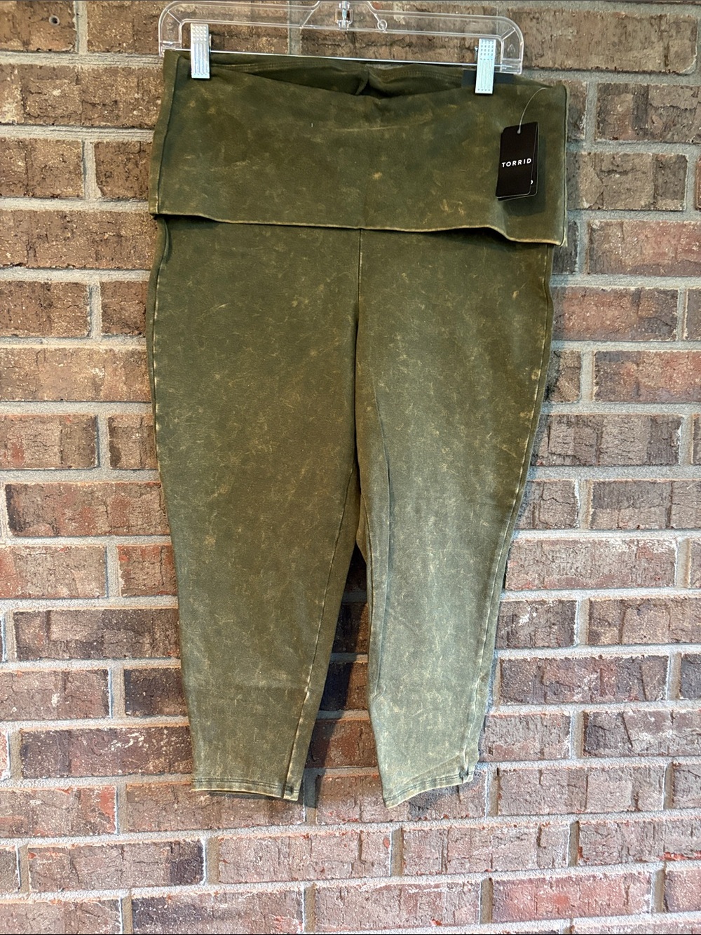 torrid Olive Fold-Over Waist Capri Leggings